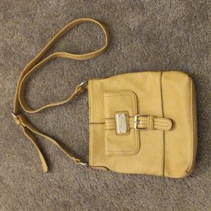 Nine West tan crossover purse